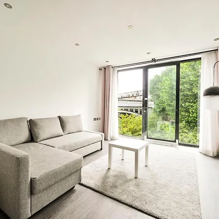 Bright Flat 1 Min To Tower Bridge - Green Views